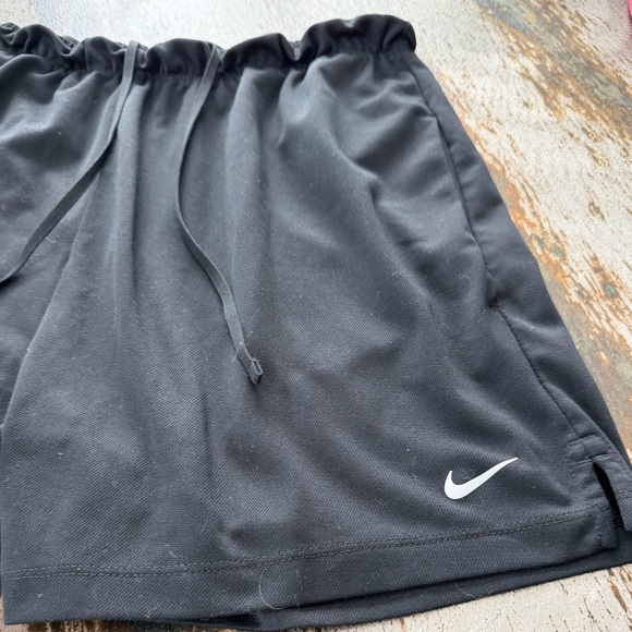 Nike Black Athletic Shorts with Drawstring - Picture 2 of 5